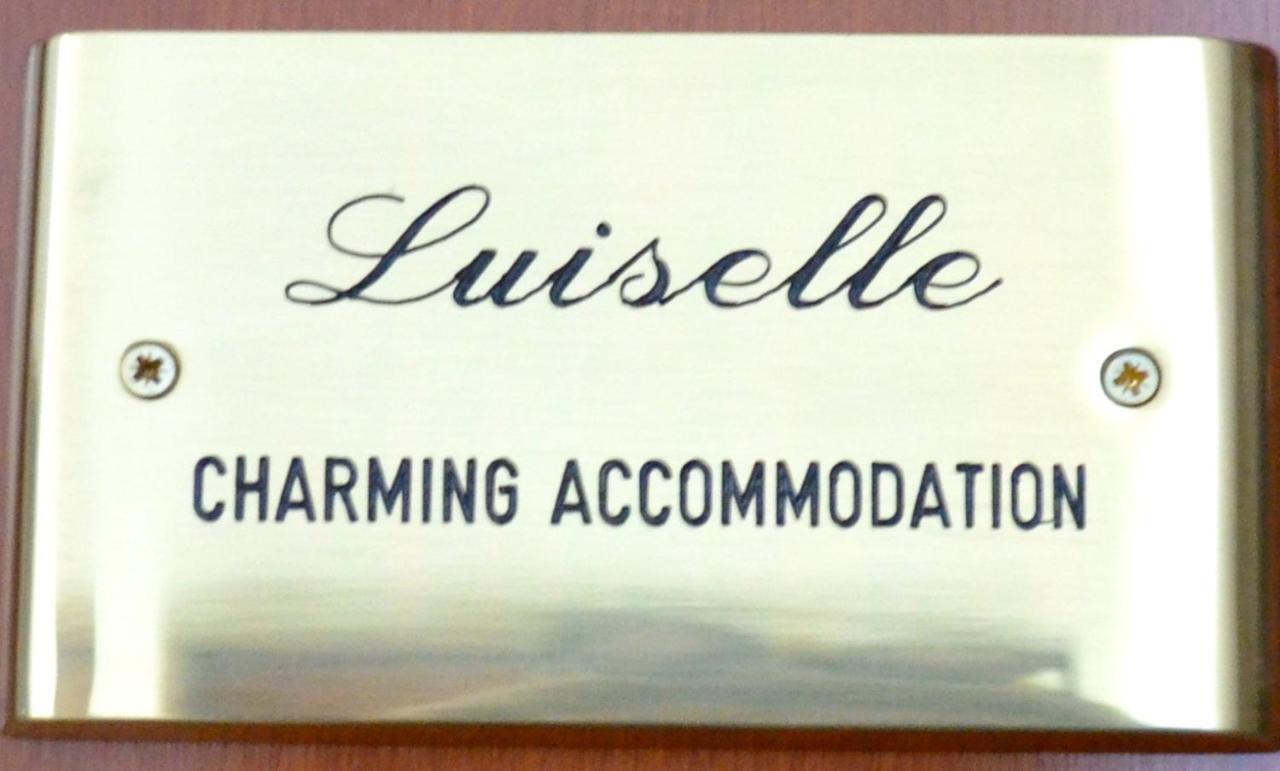 Luiselle Charming Accommodation Sorrento City Center Bagian luar foto
